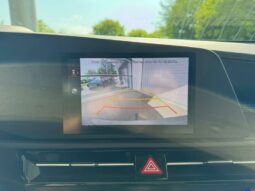 
										KIA Niro full									