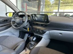 
										HYUNDAI Bayon full									