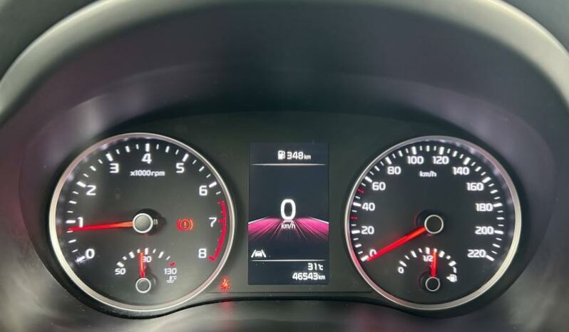 
								KIA Stonic full									
