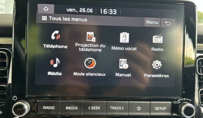 
								KIA Stonic full									