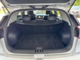 
										KIA Niro full									