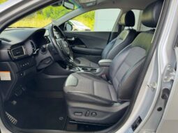 
										KIA Niro full									