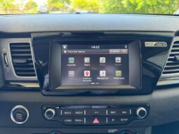 
										KIA Niro full									