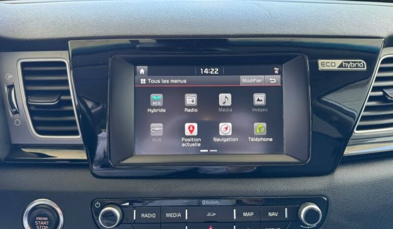 
								KIA Niro full									