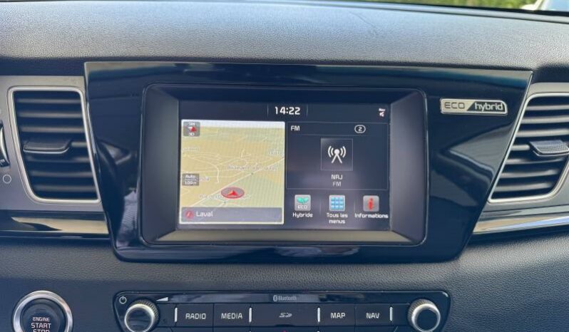 
								KIA Niro full									