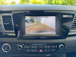 
										KIA Niro full									