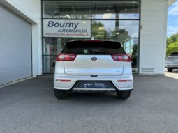 
										KIA Niro full									