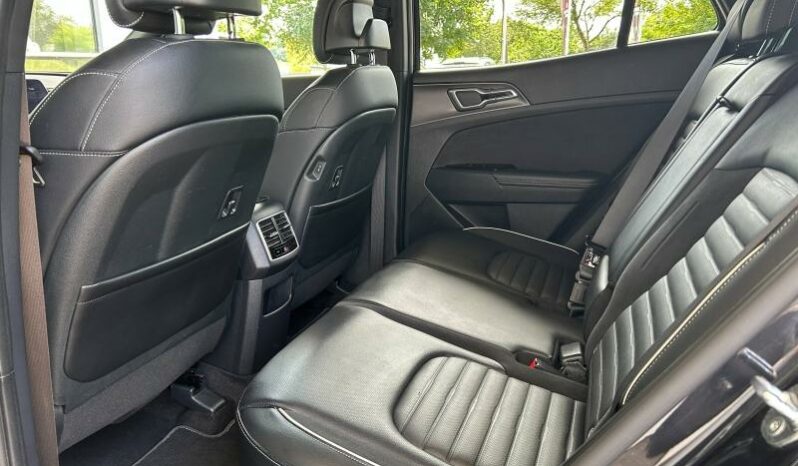 
								KIA Sportage full									