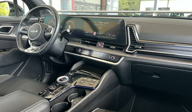 
								KIA Sportage full									