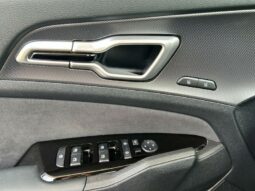 
										KIA Sportage full									