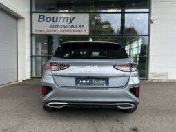 
										KIA Ceed full									