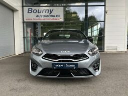 
										KIA Ceed full									