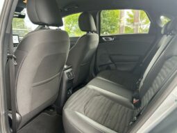 
										KIA Ceed full									