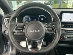 
										KIA Ceed full									