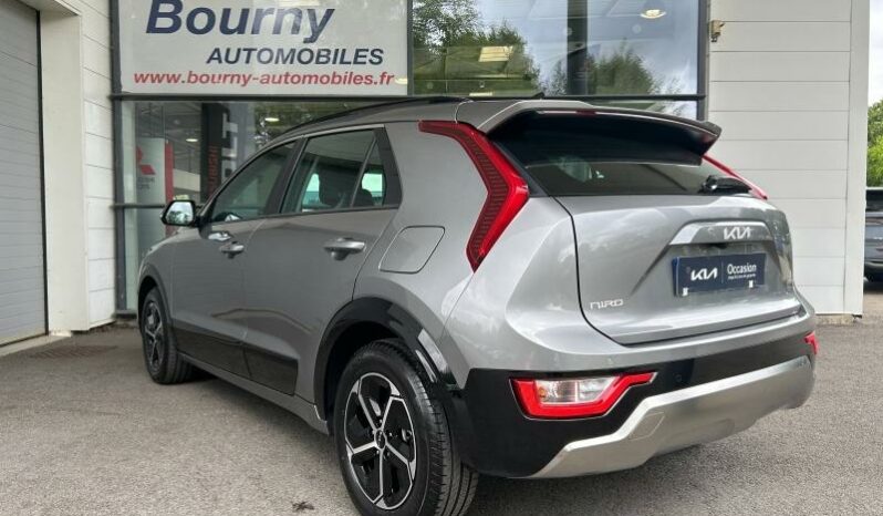 
								KIA Niro full									