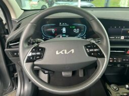 
										KIA Niro full									