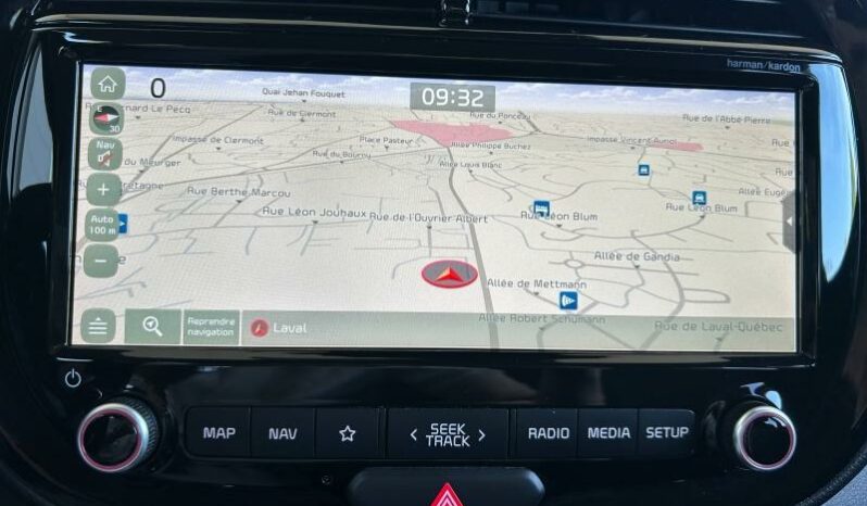 
								KIA e-Soul full									