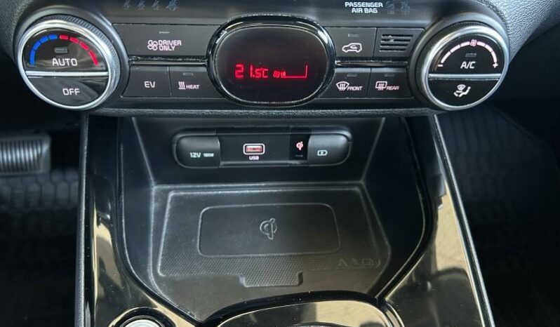 
								KIA e-Soul full									