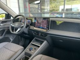 
										VOLKSWAGEN Tiguan full									