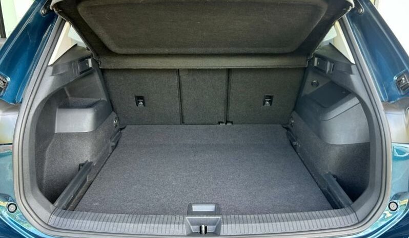 
								VOLKSWAGEN Tiguan full									