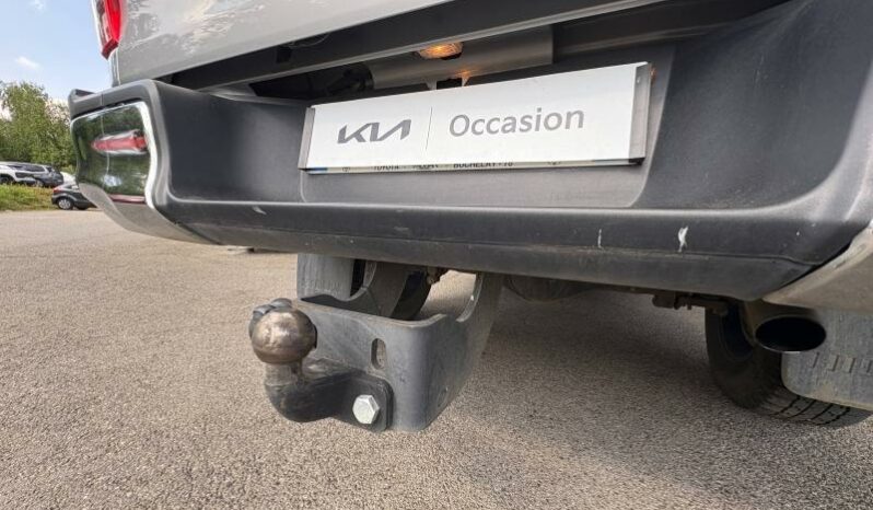 
								TOYOTA Hilux full									