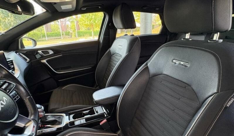 
								KIA ProCeed full									
