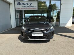 
										KIA XCeed full									