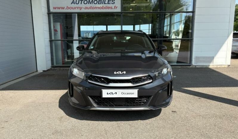 
								KIA XCeed full									