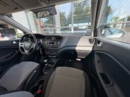 
										HYUNDAI i20 full									