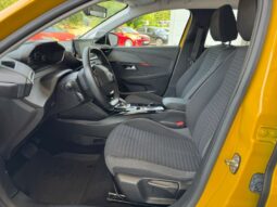 
										PEUGEOT 208 full									