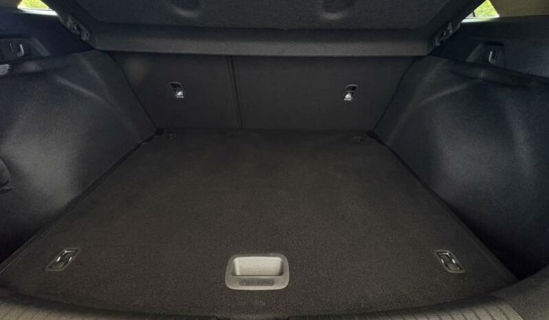 
								KIA Ceed full									