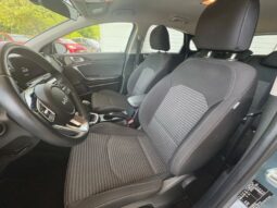 
										KIA Ceed full									