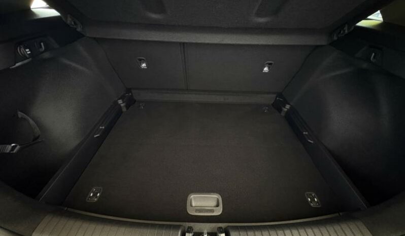 
								KIA Ceed full									