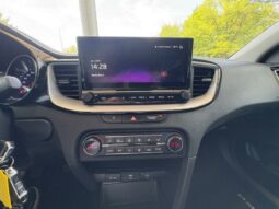 
										KIA Ceed full									