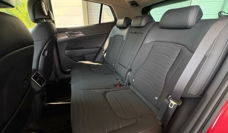 
								KIA Sportage full									