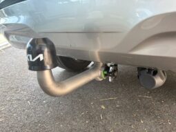 
										KIA Sportage full									