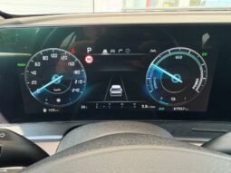 
										KIA Sportage full									