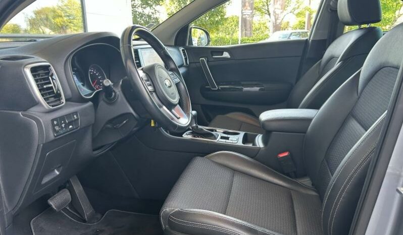 
								KIA Sportage full									