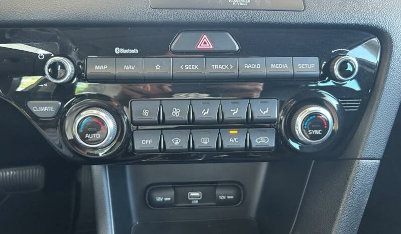 
								KIA Sportage full									