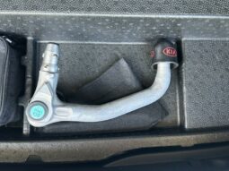 
										KIA Sportage full									