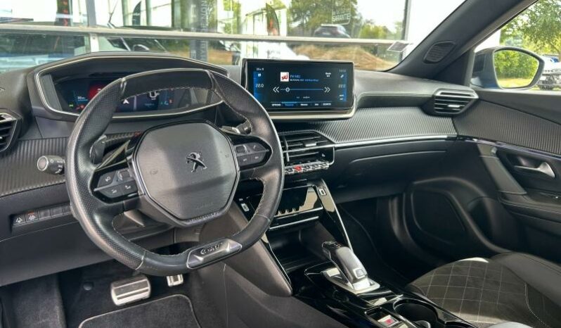 
								PEUGEOT 2008 full									