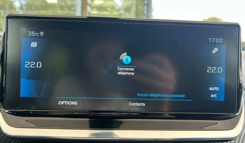 
								PEUGEOT 2008 full									