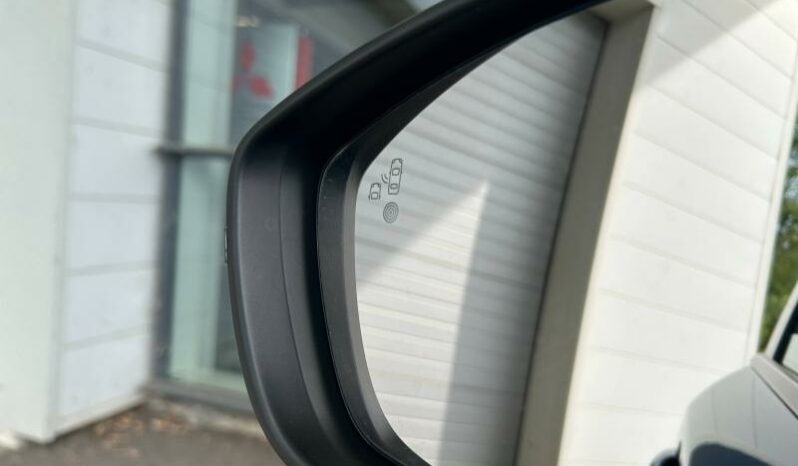 
								PEUGEOT 2008 full									