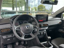 
										DACIA Sandero full									