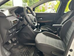 
										DACIA Sandero full									