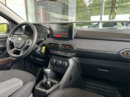 
										DACIA Sandero full									