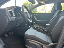 
										KIA Ceed full									