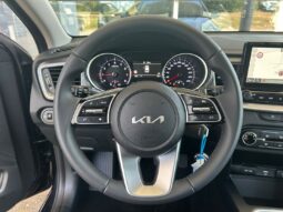 
										KIA Ceed full									