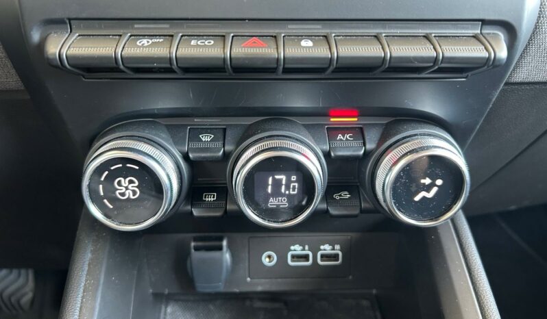 
								MITSUBISHI Colt full									