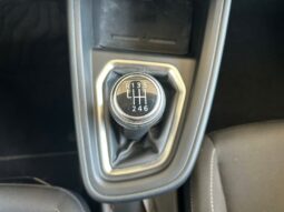 
										MITSUBISHI Colt full									